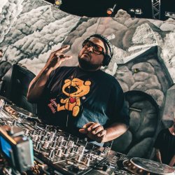 Обложка DJ Deeon - Keep Breathin