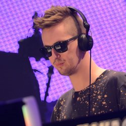 Обложка Robin Schulz - Higher Ground