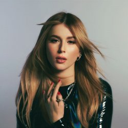 Обложка B-OK feat. Roxie & Kristian Kostov - Live It Up