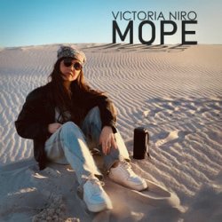 Обложка Victoria Niro - Море