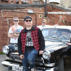 Обложка M.A.D. Band - Fotoapparat (Camera)