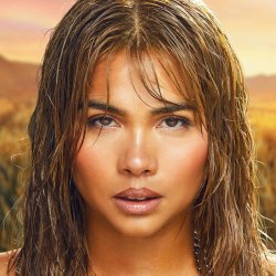 Обложка Hayley Kiyoko - Sugar at the bottom