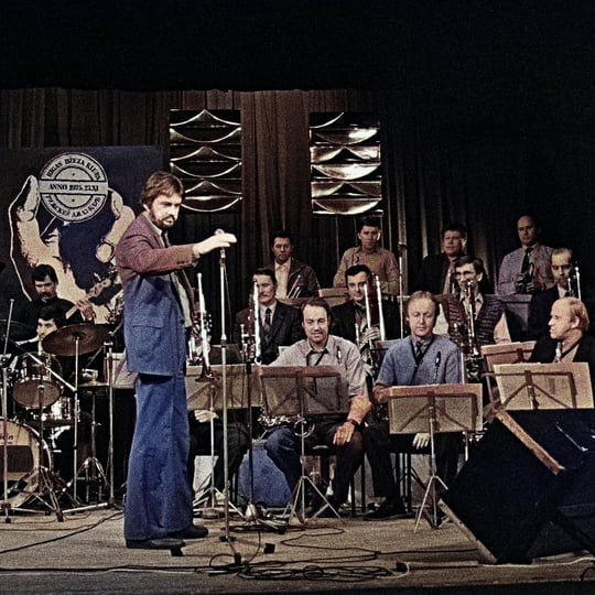 Обложка Gunārs Rozenbergs & Simfoniskais Orķestris - Greznosim telpas ziemassvētkiem