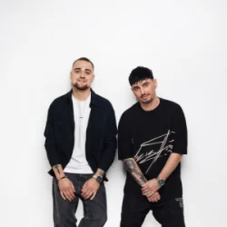 100лиця - Талія